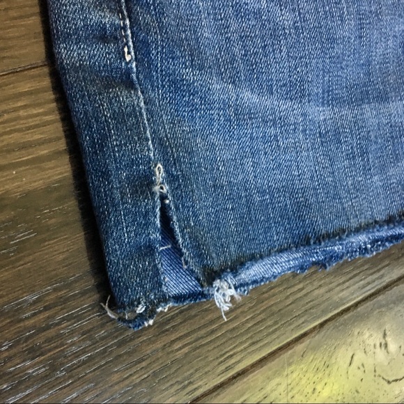 7 FAM “Roxanne” Cut-Off Jean Shorts - Picture 8 of 16